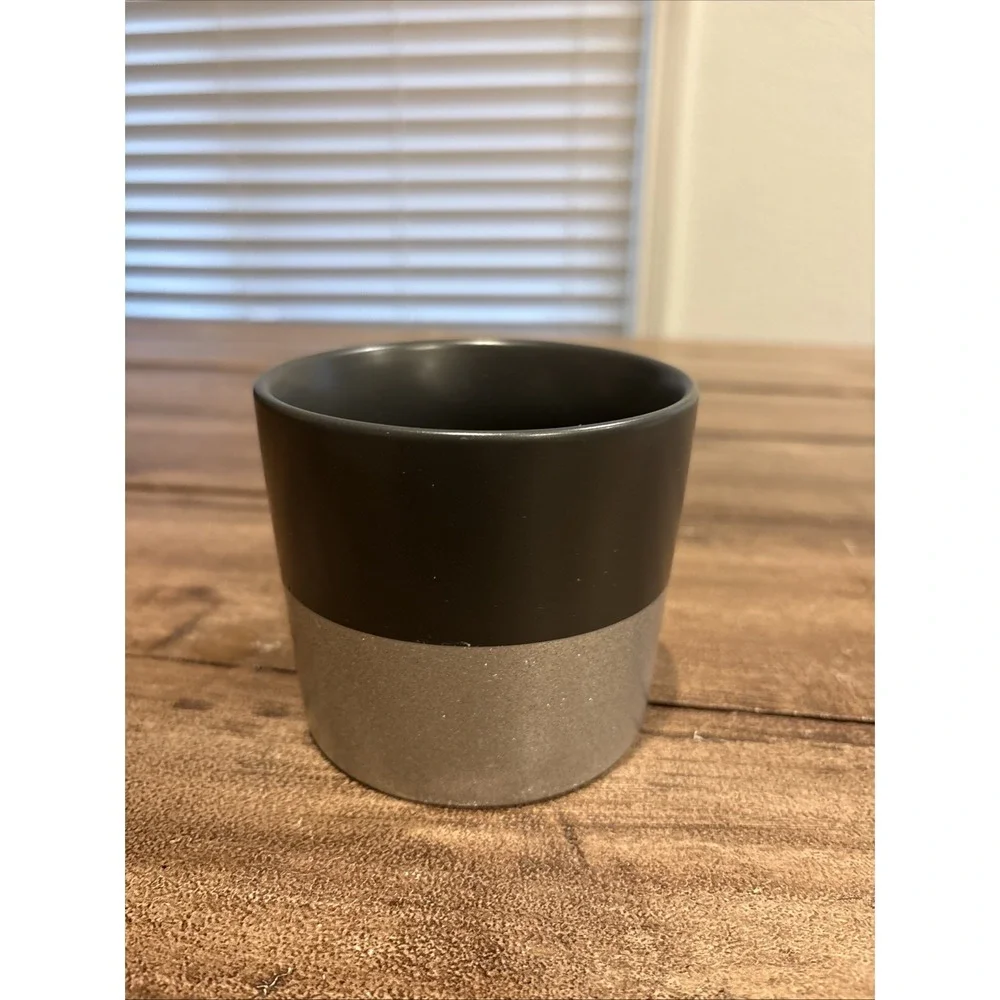 Starbucks 2018 Gray w/Silver Glitter &‎ Stars Inside 12 oz Ceramic Coffee Cup